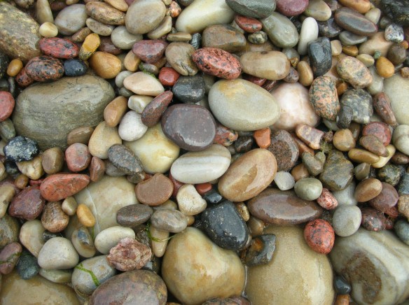 Stenar från Knäbäckshusen - förstora