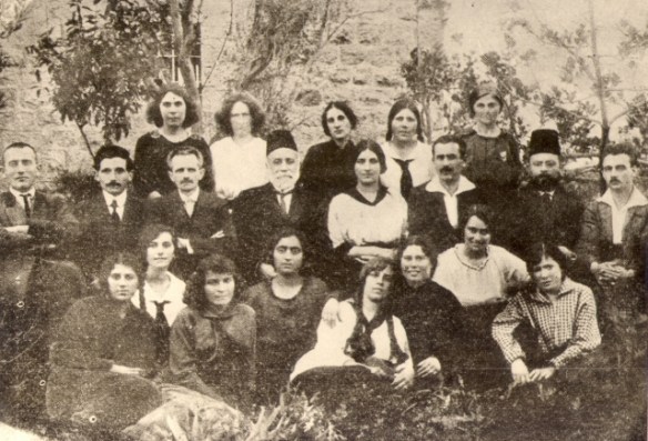 Members of the firs Hebrew seminar for teachers in Jerusalem 1914