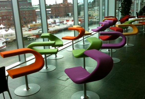 Vem fyller de lediga platserna på högskolan?