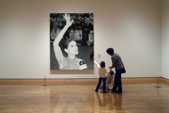 Så här kunde kvinnor se ut förr!